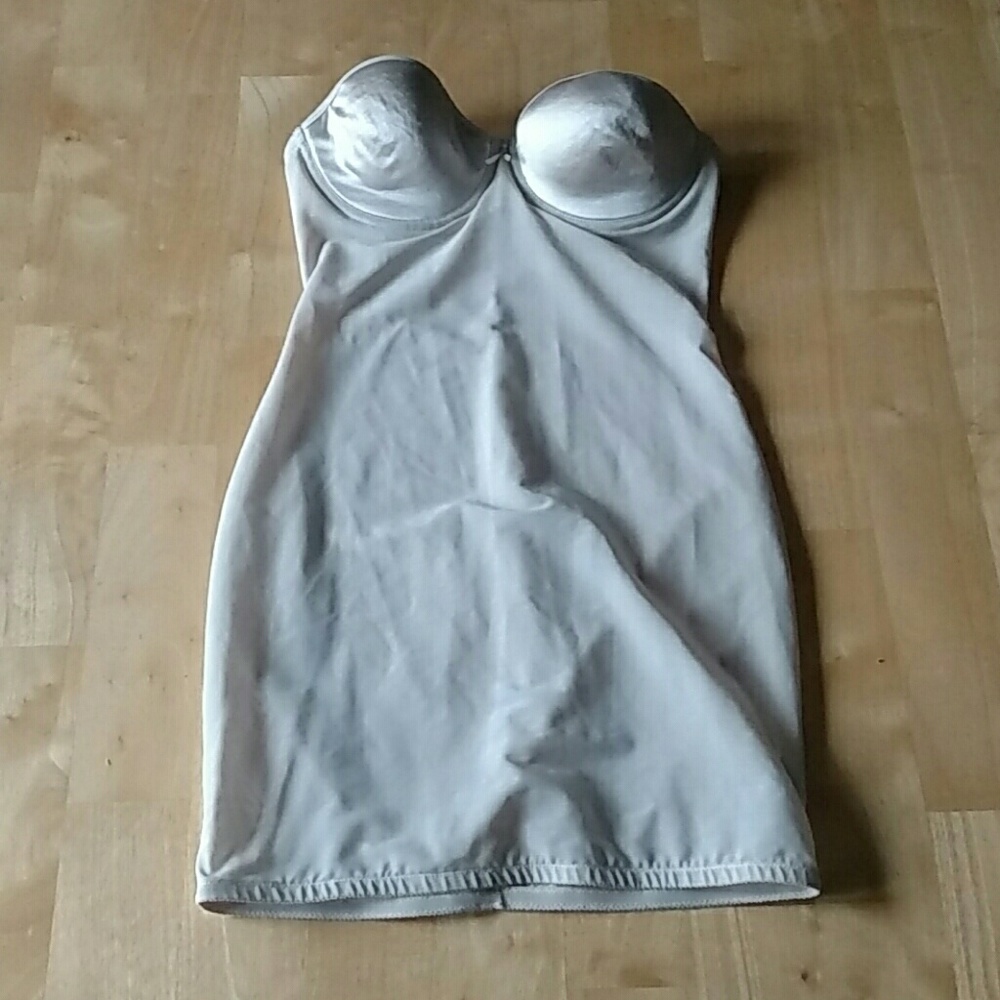 Classic nude body slip, strapless - MAKE AN OFFER